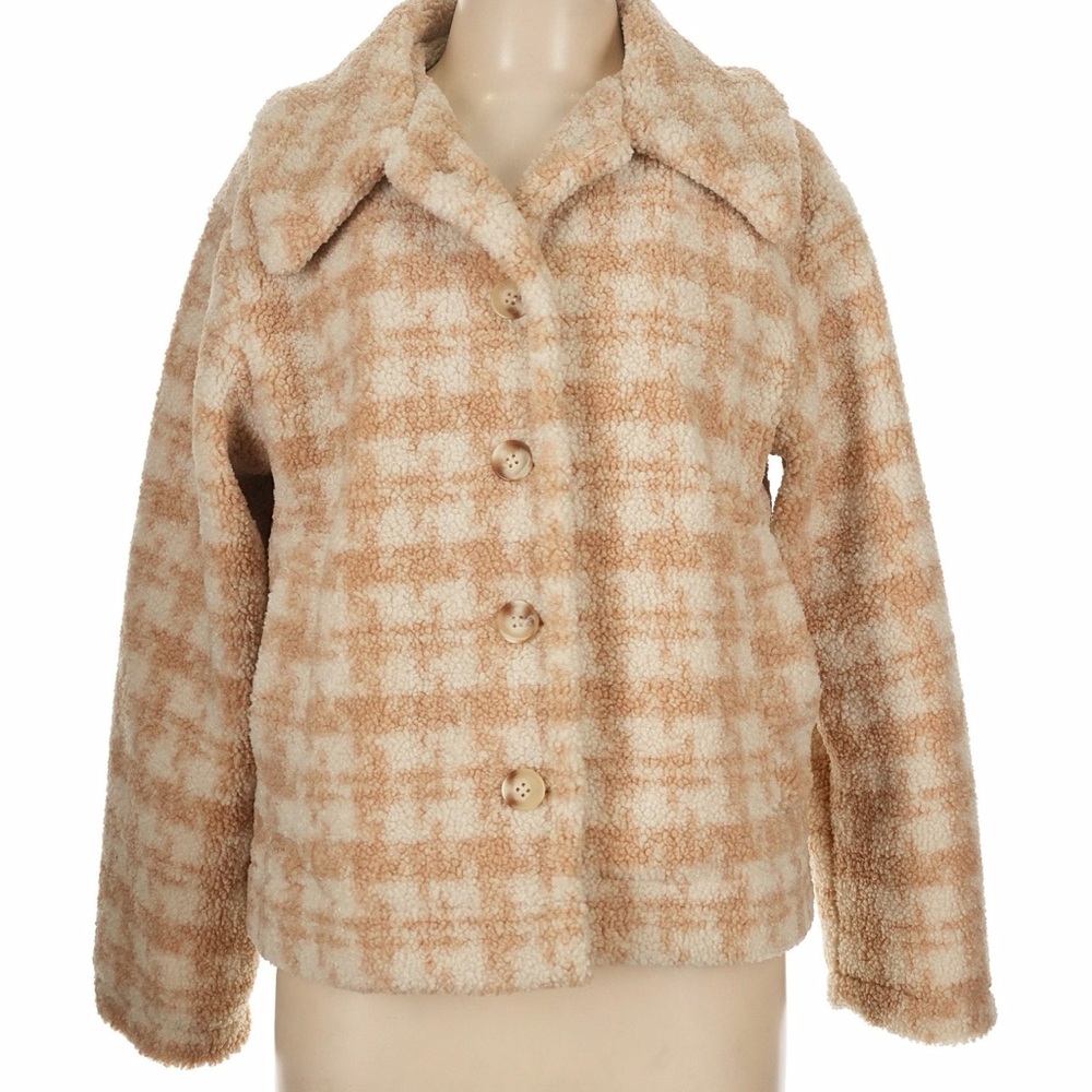 Blu Pepper Cream and Tan Jacket